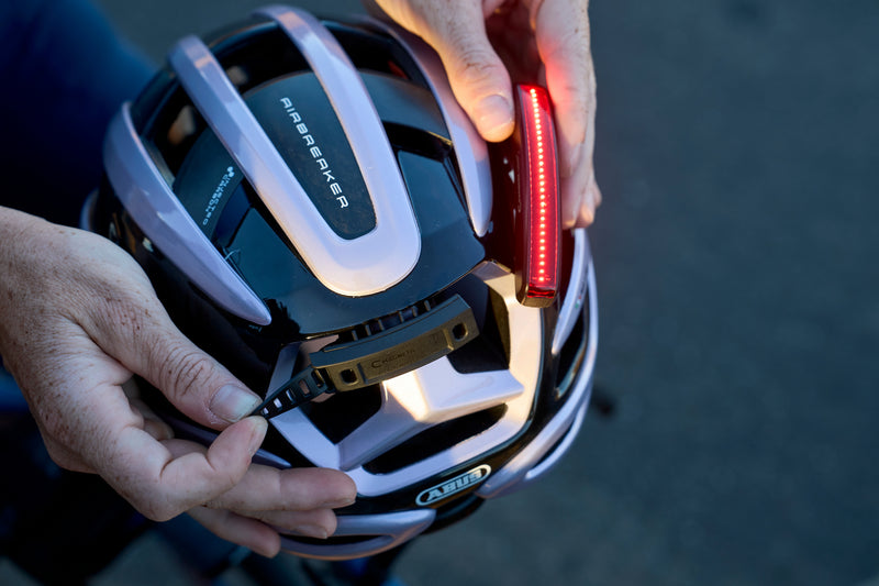Load image into Gallery viewer, Rear Light and Bracket for Made in Italy Road Helmets
